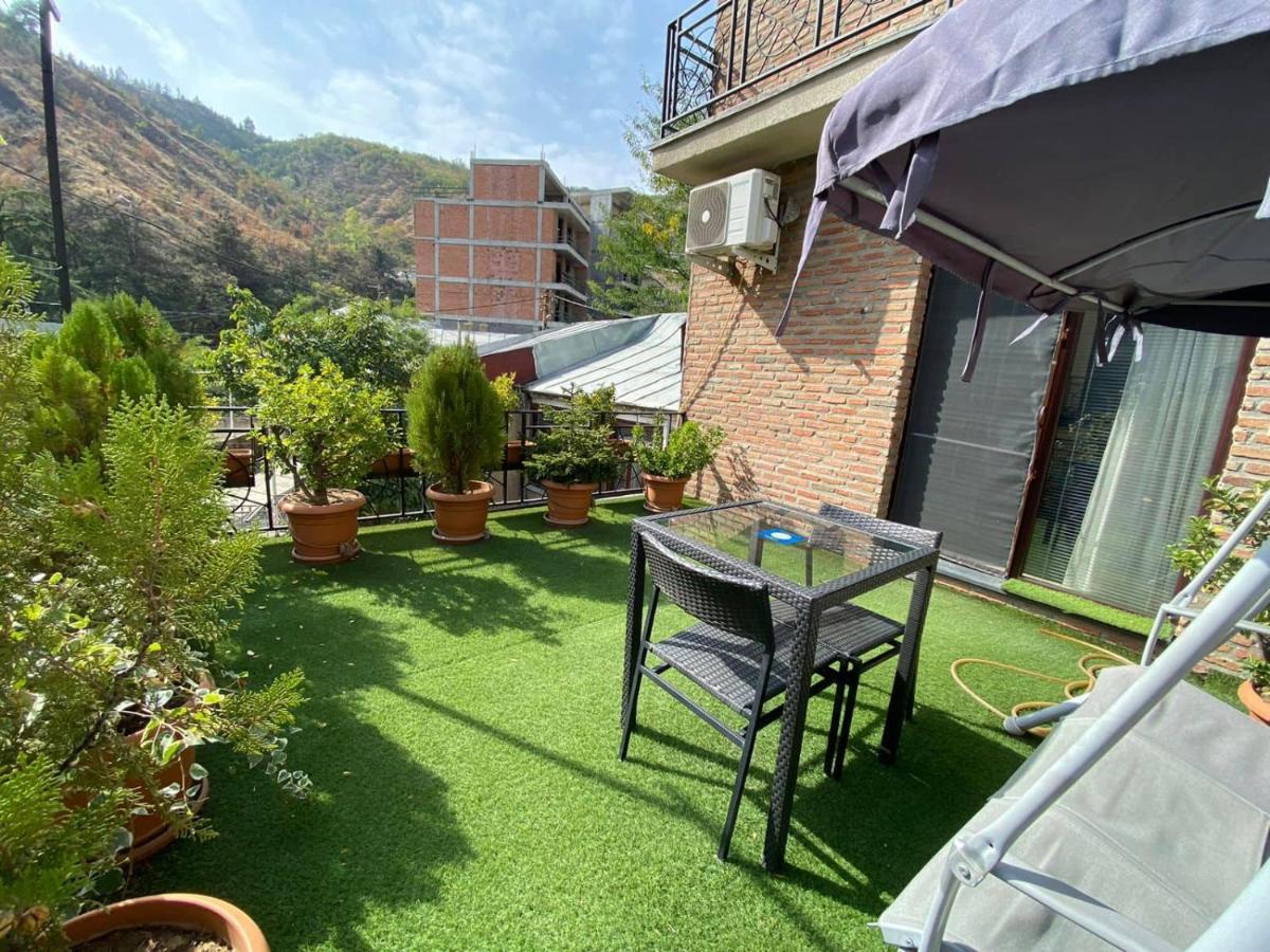 Brand New Apartment With Terrace Tiflis Exterior foto