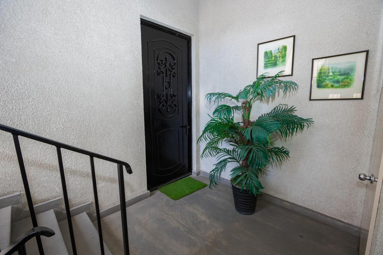 Brand New Apartment With Terrace Tiflis Exterior foto