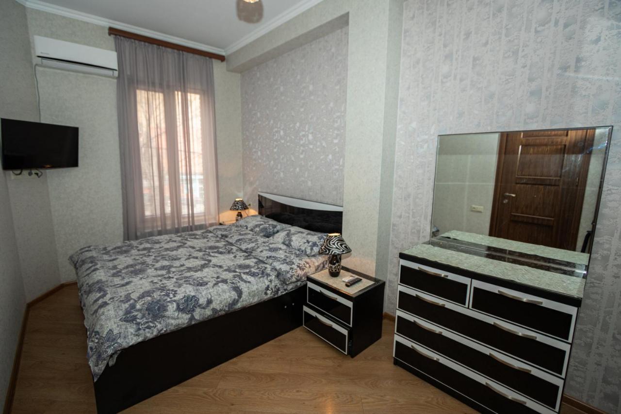 Brand New Apartment With Terrace Tiflis Exterior foto