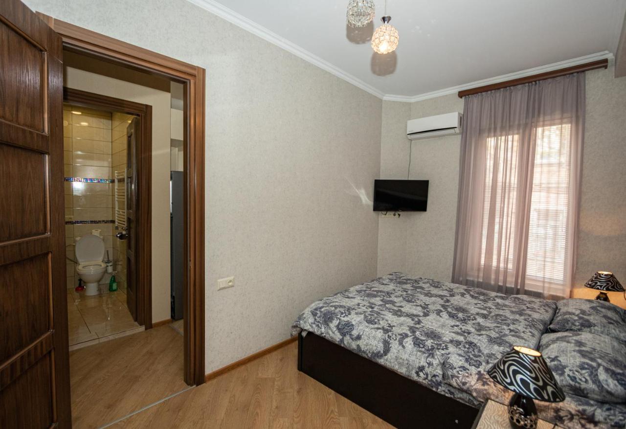 Brand New Apartment With Terrace Tiflis Exterior foto