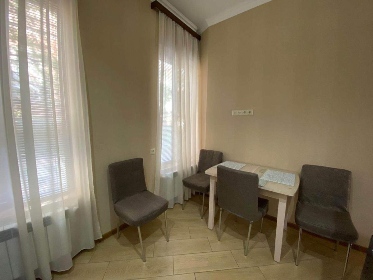 Brand New Apartment With Terrace Tiflis Exterior foto