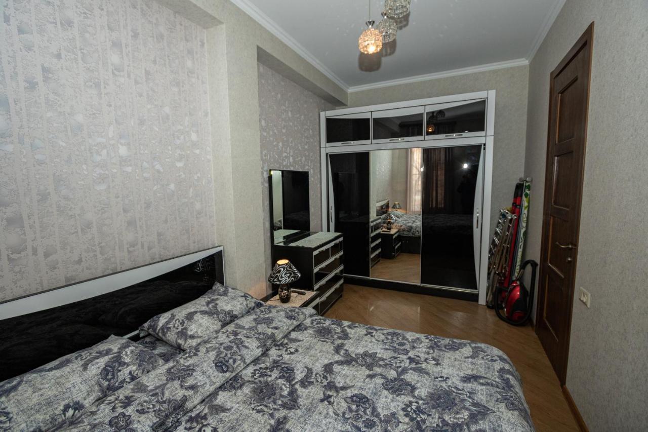 Brand New Apartment With Terrace Tiflis Exterior foto