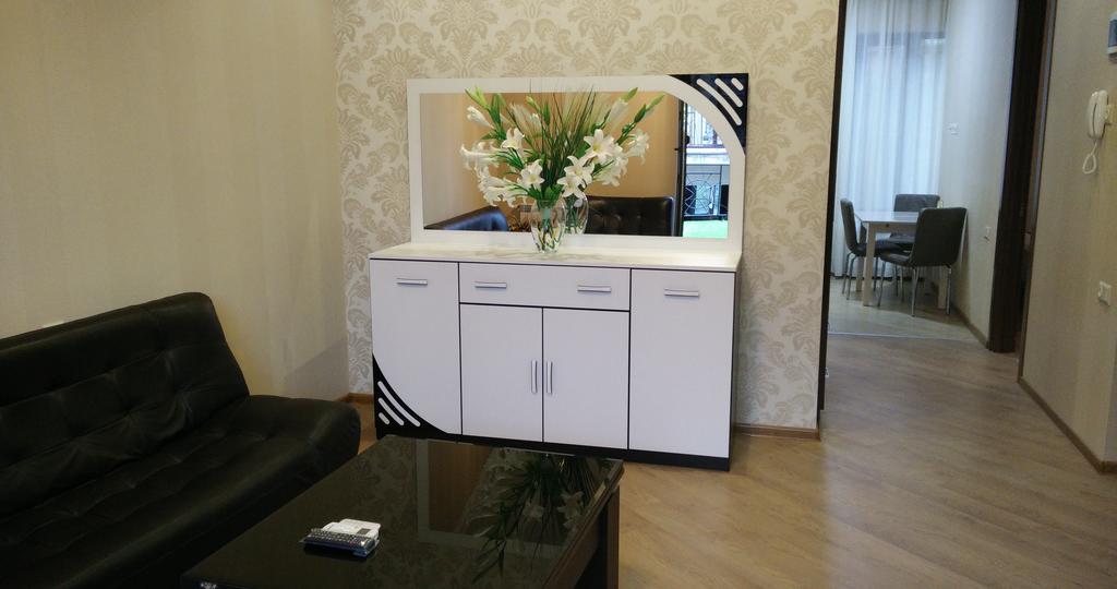Brand New Apartment With Terrace Tiflis Exterior foto